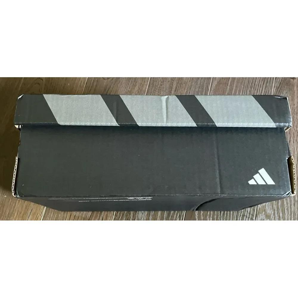 Adidas empty shoe box‎